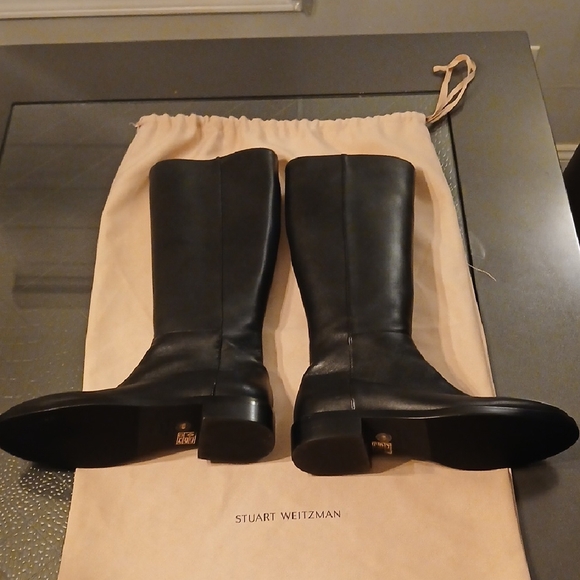 Stuart Weitzman Shoes - Stuart Weitzman Black Leather Knee-High Boots